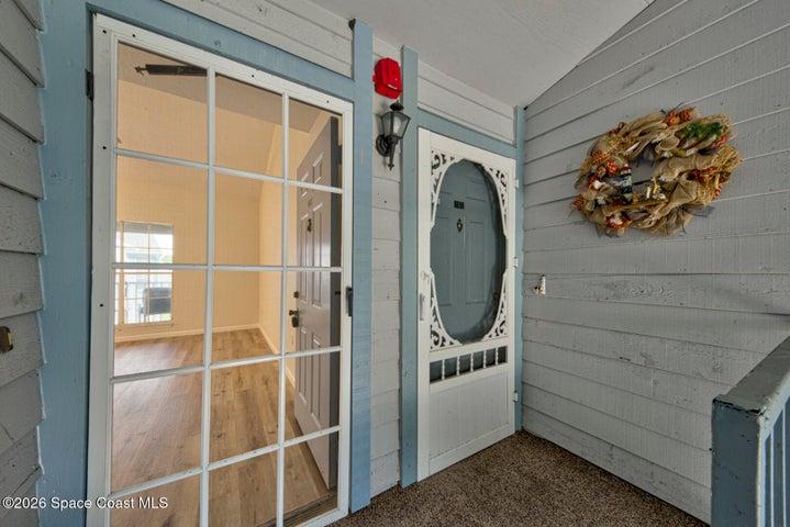 landing & front door