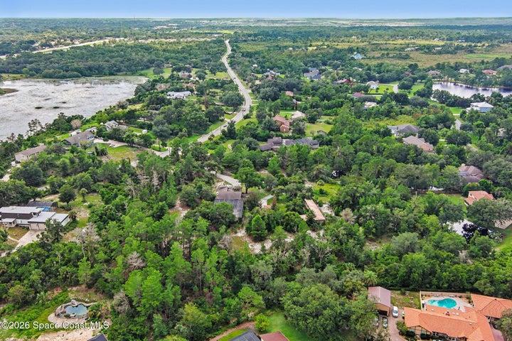 1320 S Carpenter Road, Titusville, FL, 32796 photo 4