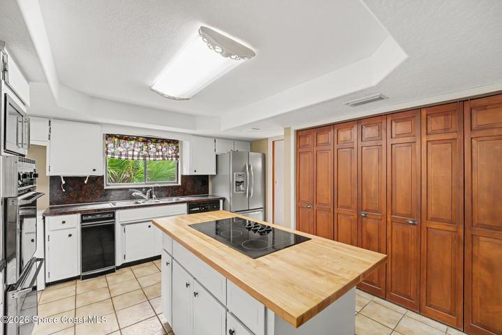 1320 S Carpenter Road, Titusville, FL, 32796 photo 13