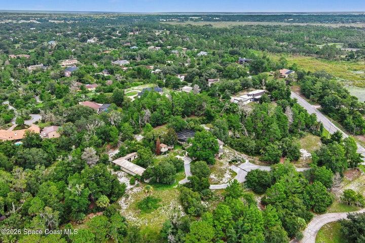 1320 S Carpenter Road, Titusville, FL, 32796 photo 3