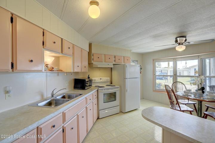 912 Oriole Circle, Barefoot Bay, FL, 32976 photo 9