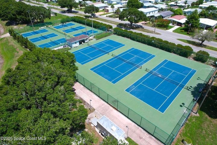912 Oriole Circle, Barefoot Bay, FL, 32976 photo 24