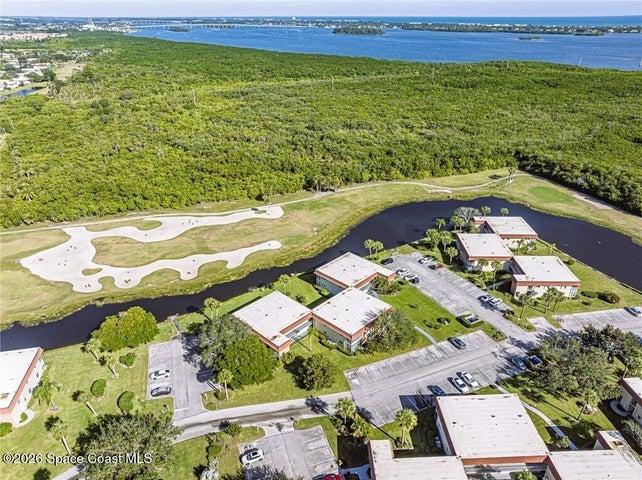 73 Royal Oak Court 101, Vero Beach, FL, 32962 photo 9