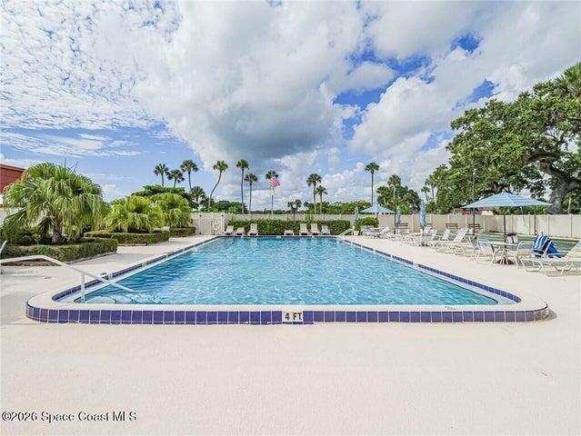 73 Royal Oak Court 101, Vero Beach, FL, 32962 photo 12