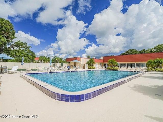 73 Royal Oak Court 101, Vero Beach, FL, 32962 photo 13