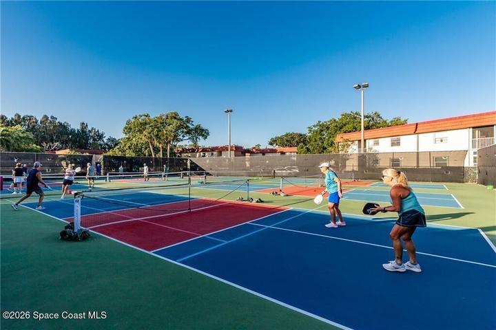 73 Royal Oak Court 101, Vero Beach, FL, 32962 photo 15
