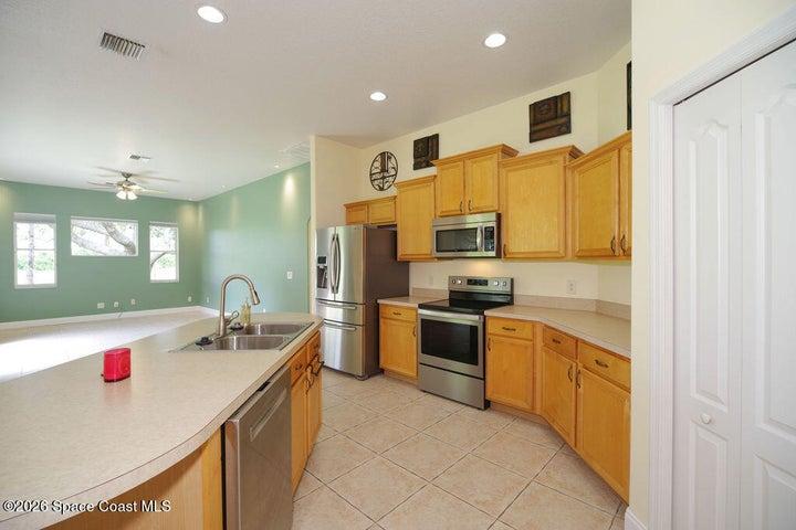1916 Windbrook Drive, Palm Bay, FL, 32909 photo 5