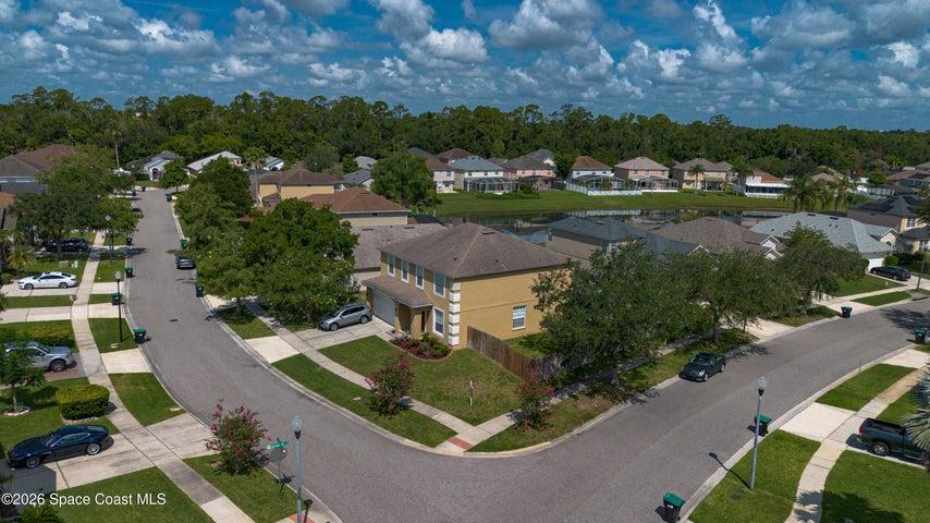 807 Jadestone Circle, Orlando, FL, 32828 photo 2