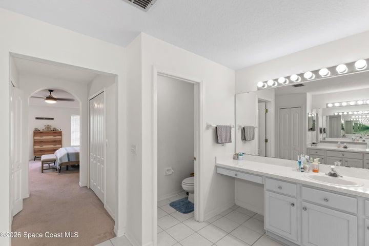 807 Jadestone Circle, Orlando, FL, 32828 photo 18