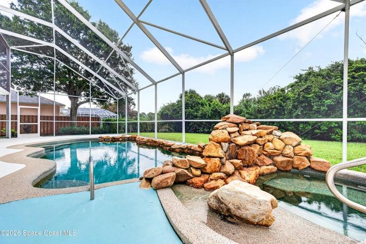 3251 Windsor Estates Drive, Melbourne, FL, 32940 photo 2