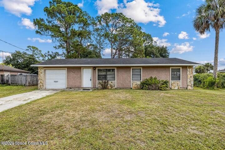 5945 Acme Avenue, Cocoa