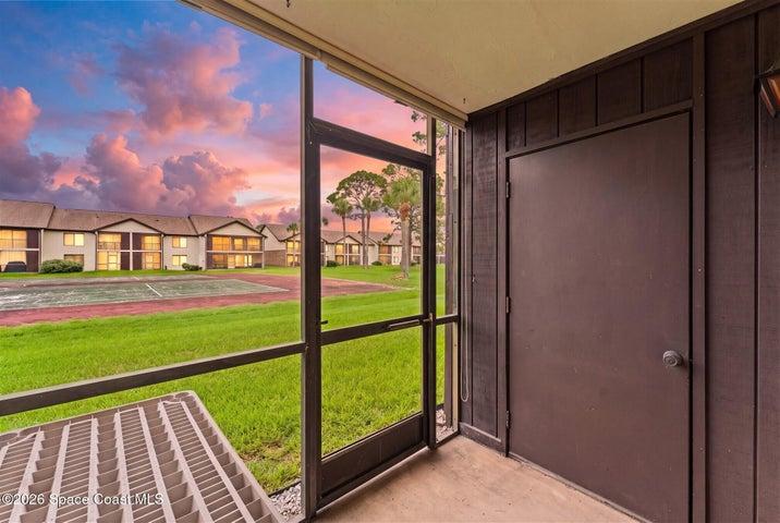 1515 Huntington Lane 616, Rockledge, FL, 32955 photo 2