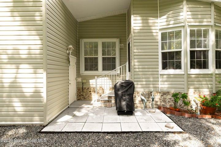 379 Holiday Park Boulevard NE, Palm Bay, FL, 32907 photo 4
