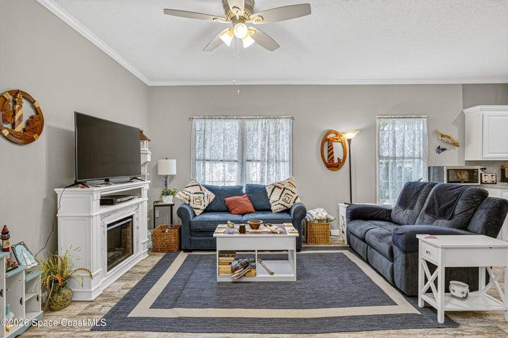 379 Holiday Park Boulevard NE, Palm Bay, FL, 32907 photo 24