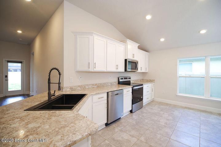 2450 Roygaris Street NW, Palm Bay, FL, 32907 photo 8