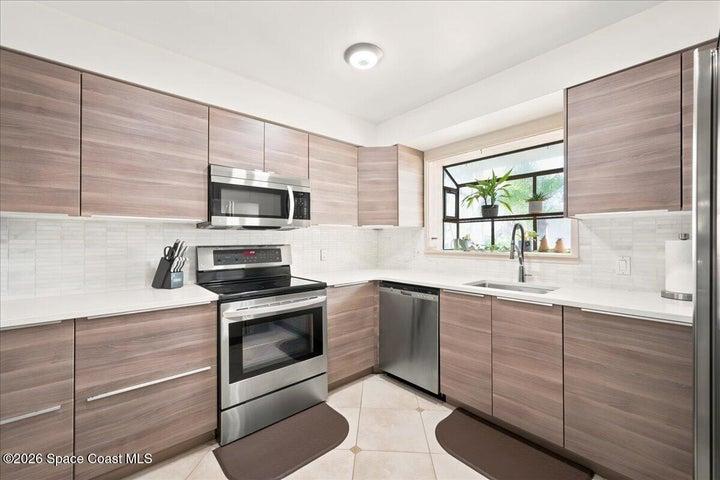 200 3rd Avenue 6, Melbourne Beach, FL, 32951 photo 13