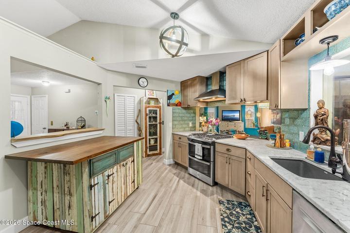 2284 Windham Drive, Melbourne, FL, 32935 photo 5