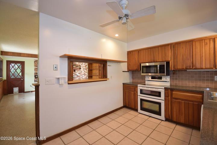 124 Surf Drive, Cocoa Beach, FL, 32931 photo 4
