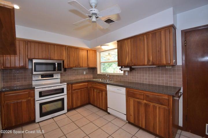 124 Surf Drive, Cocoa Beach, FL, 32931 photo 2