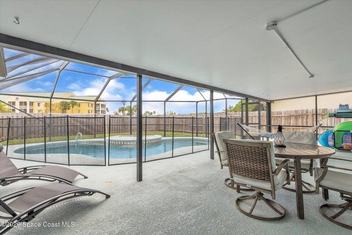 233 Cinnamon Lake Circle, Melbourne, FL, 32901 photo 2