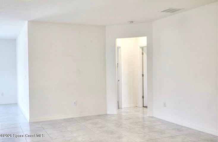 8975 102nd Avenue, Vero Beach, FL, 32967 photo 4