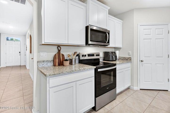 1581 Mineral Loop Drive NW, Palm Bay, FL, 32907 photo 12