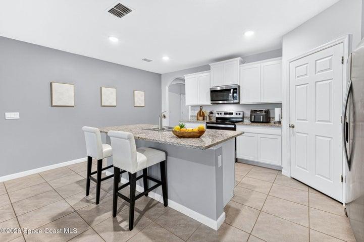 1581 Mineral Loop Drive NW, Palm Bay, FL, 32907 photo 13