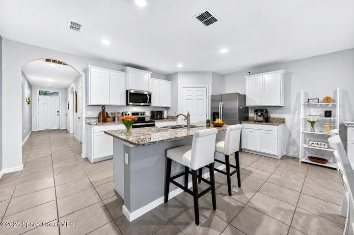 1581 Mineral Loop Drive NW, Palm Bay, FL, 32907 photo 11