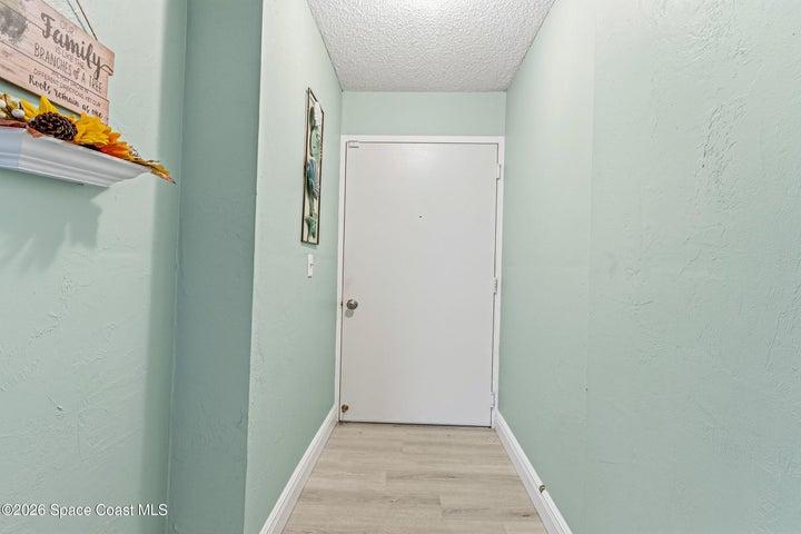 4640 Lake Waterford Way 3-102, West Melbourne, FL, 32904 photo 4