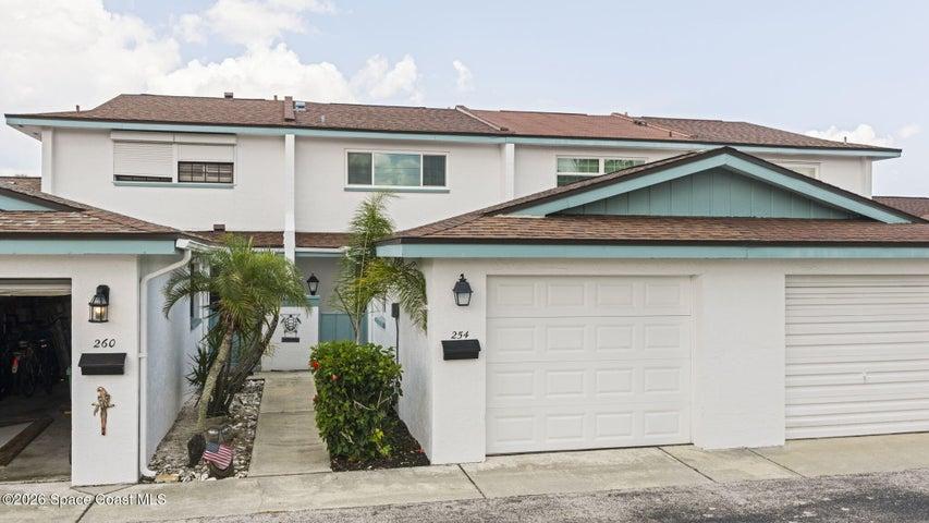 254 Queens Court, Satellite Beach