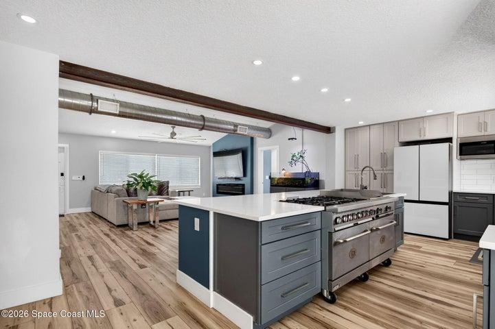 301 Par Avenue, Melbourne, FL, 32901 photo 3