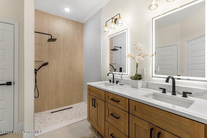 8236 104th Court, Vero Beach