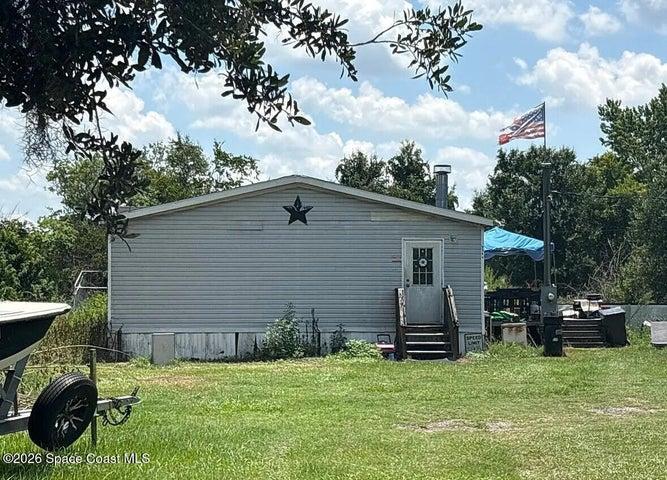 2703 Jim Johnson Road, Plant City
