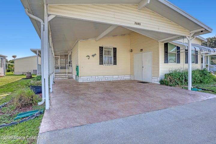 7645 Cedar Bark Road, Micco, FL, 32976 photo 4