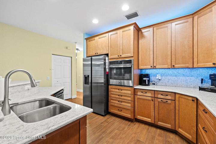 1894 Grey Falcon Circle SW, Vero Beach, FL, 32962 photo 16