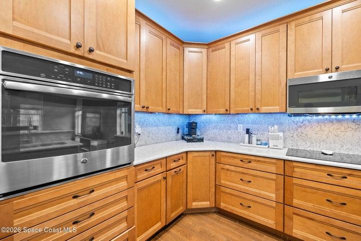 1894 Grey Falcon Circle SW, Vero Beach, FL, 32962 photo 17