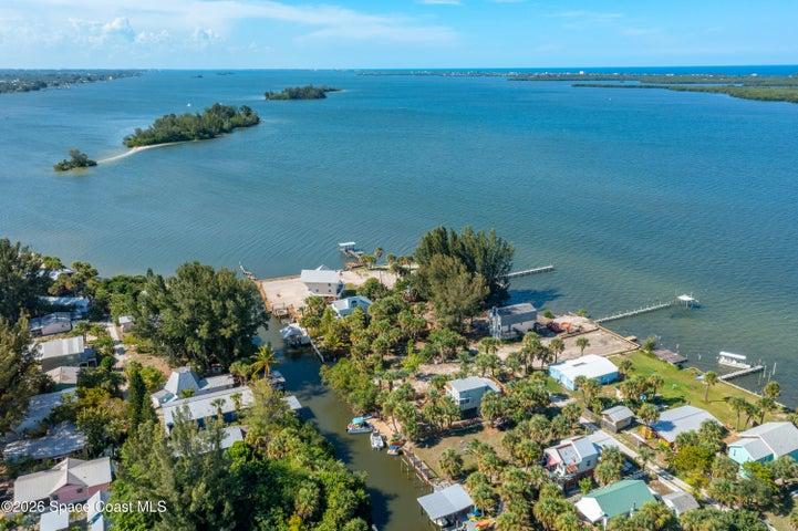 47 Vip Island B, Grant-Valkaria, FL, 32949 photo 28