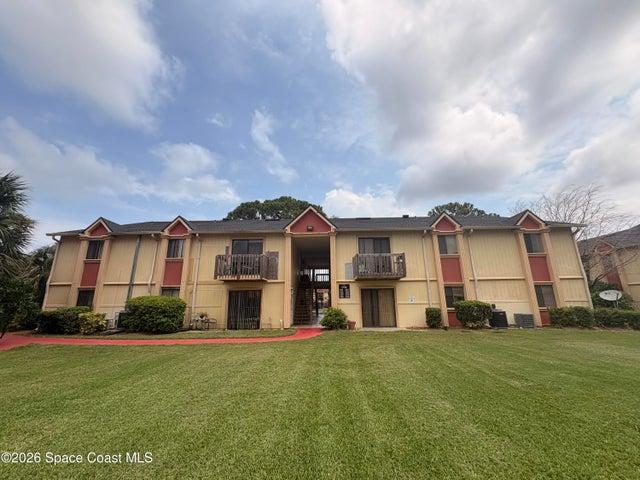 2100 Forest Knoll Drive NE 00-102, Palm Bay