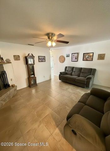 812 Indigo Court, Port Orange, FL, 32129 photo 3