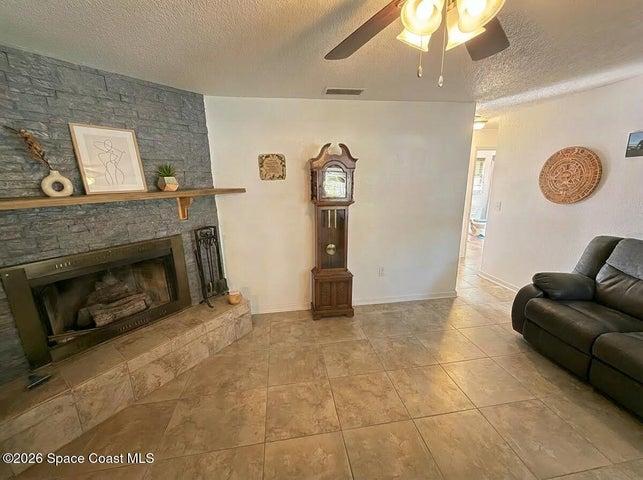 812 Indigo Court, Port Orange, FL, 32129 photo 9