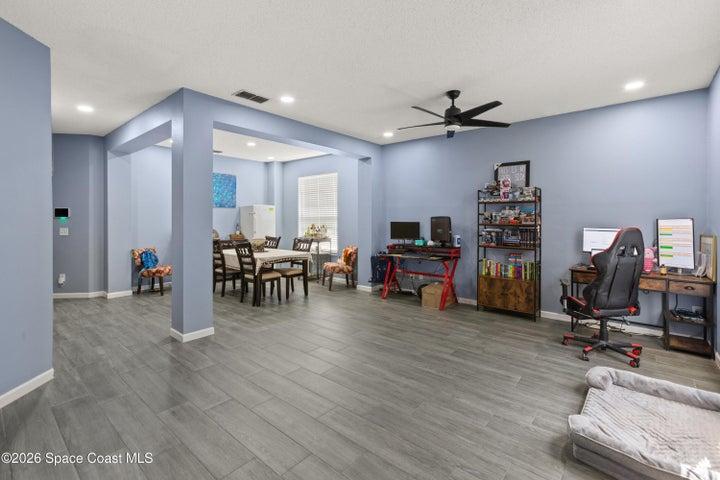 807 Jadestone Circle, Orlando, FL, 32828 photo 4