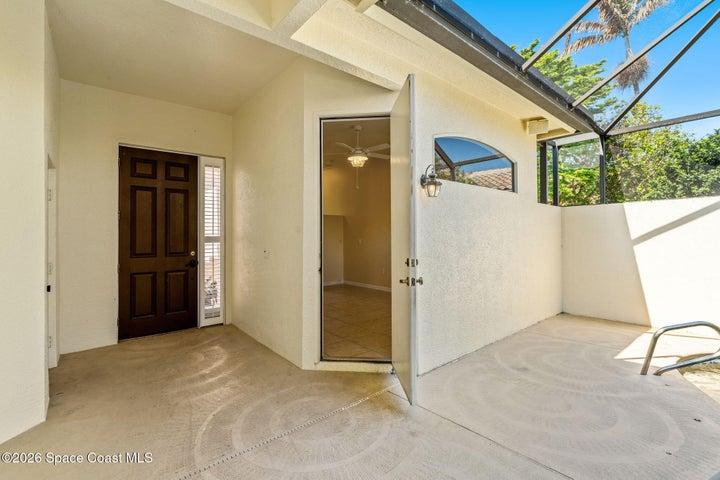 Separate Casita - Guest Suite or Home Office