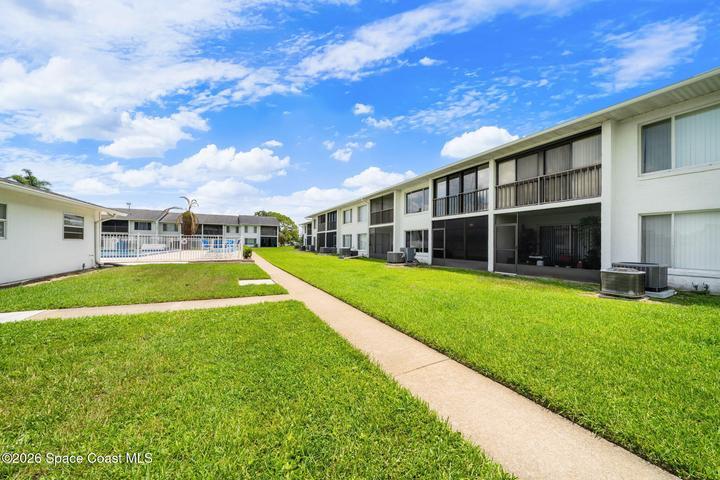 1890 Knox Mcrae Drive 107f, Titusville, FL, 32780 photo 20