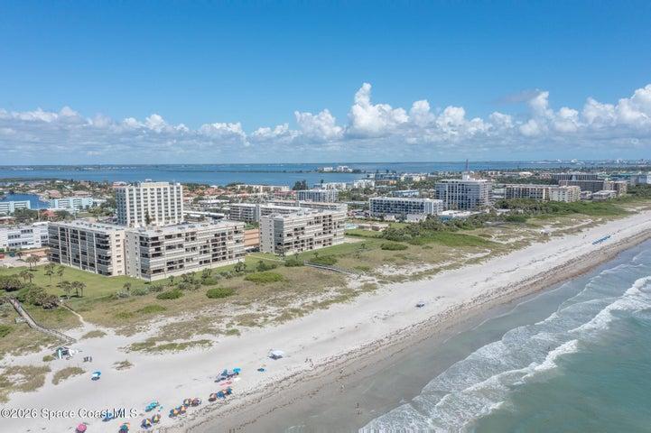 Royale Towers Oceanfront Condo