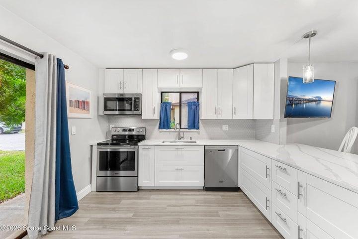 8759 Banyan Way, Cape Canaveral, FL, 32920 photo 6