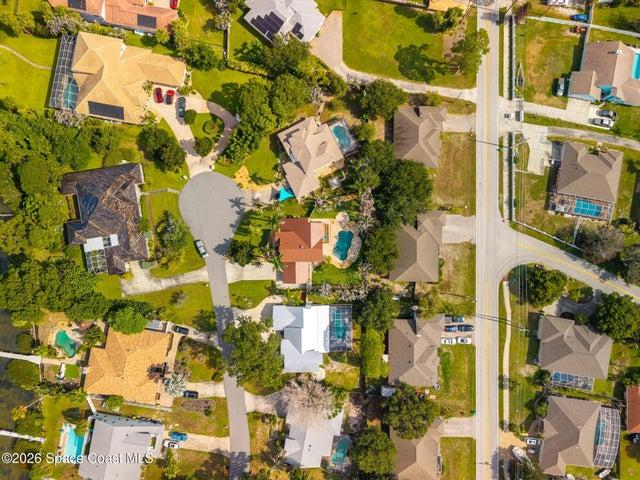 Beautiful homes tucked away right off the main road in a cul-de-sac!