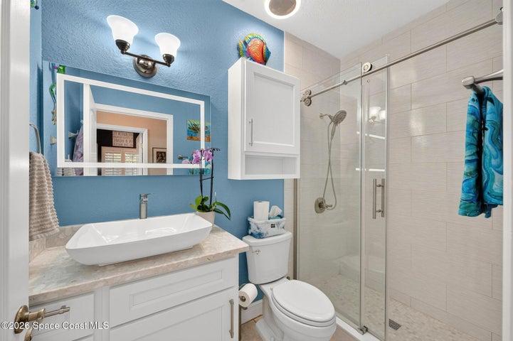 Renovated Downstairs Bathroom