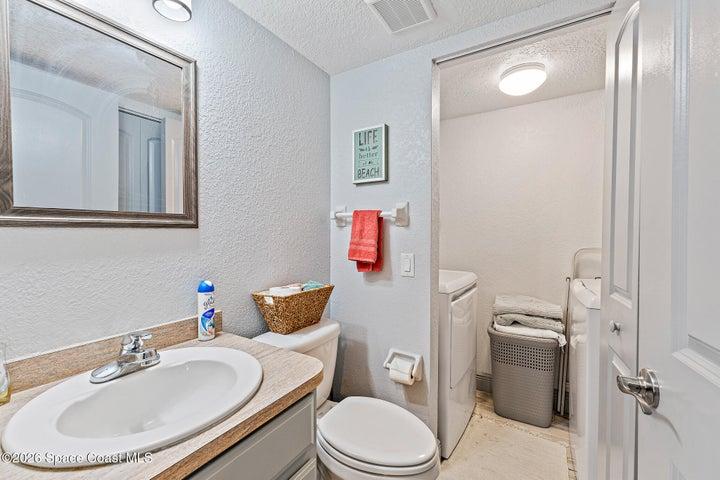 With Laundry Room Access