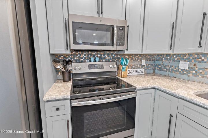 Sleek Stainless Appliances