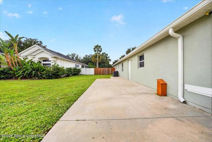 6463 Flora Vista Place, Cocoa, FL, 32927 photo 4